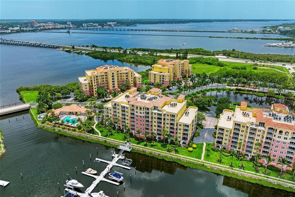 610 RIVIERA DUNES WAY #406 5