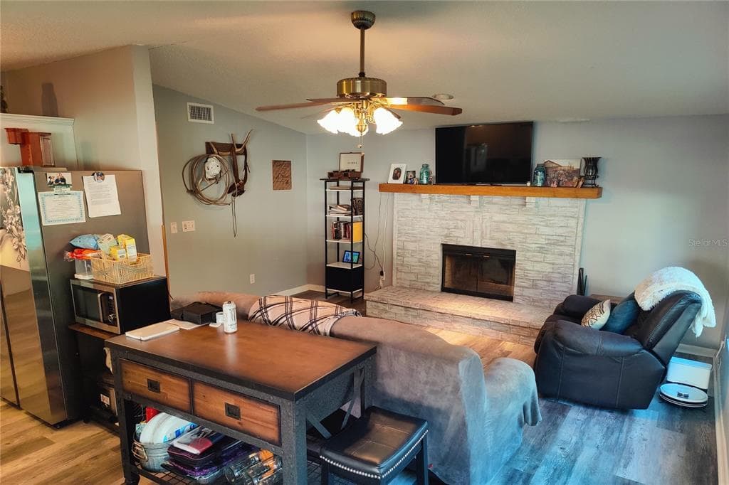 12131 LACEY DRIVE photo 12