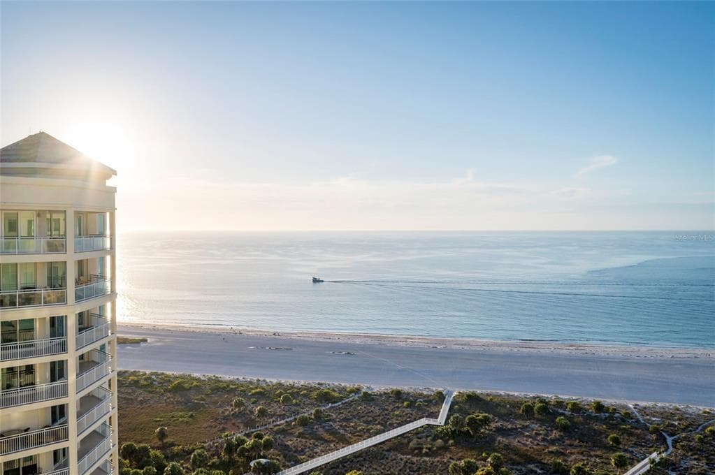 1170 GULF BOULEVARD 2203 photo 1