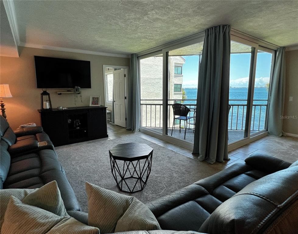 5541 PUERTA DEL SOL BOULEVARD S 317 photo 5