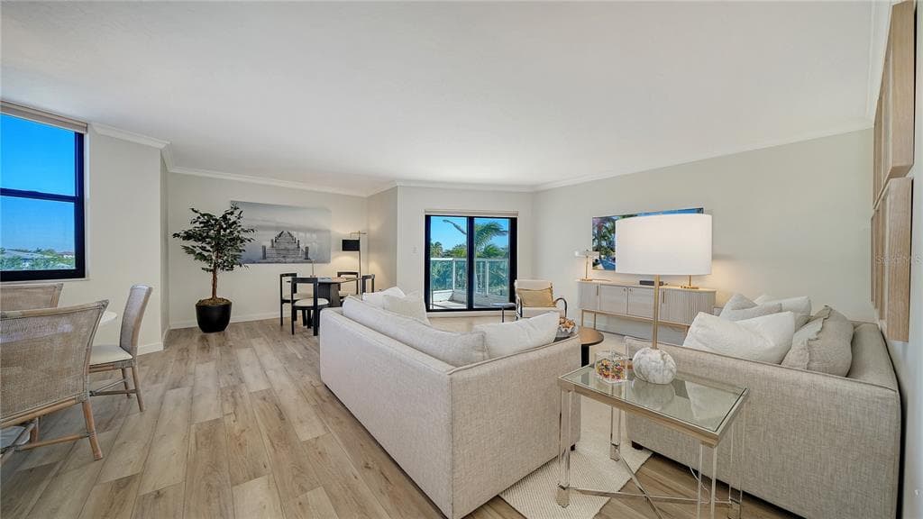 1000 LONGBOAT CLUB ROAD 403 photo 5