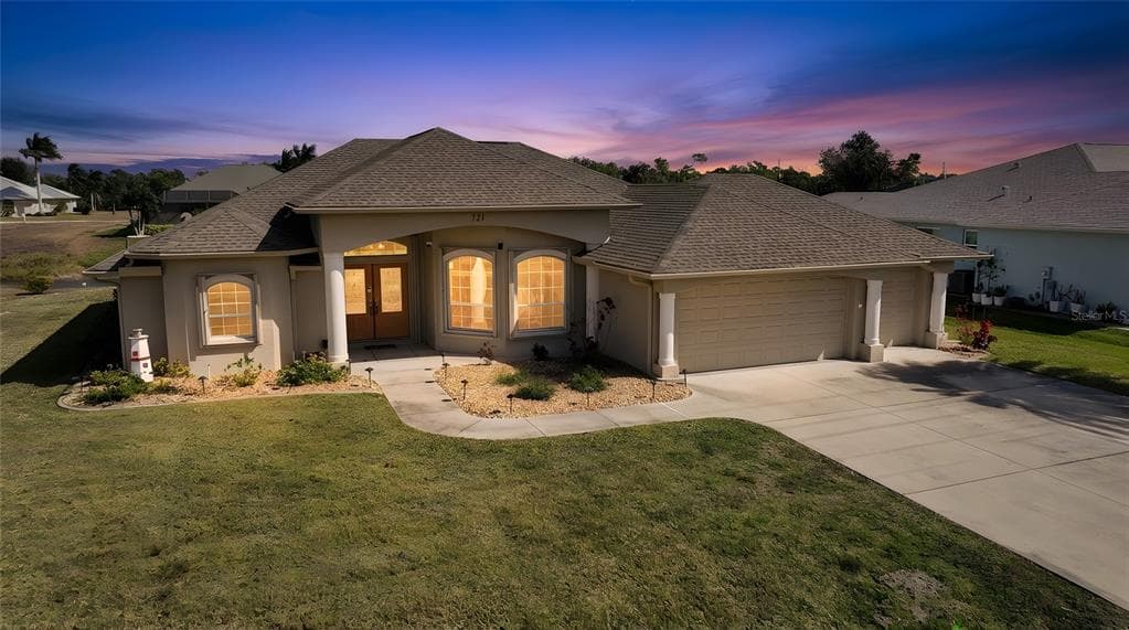 721 ROTONDA CIRCLE photo 3