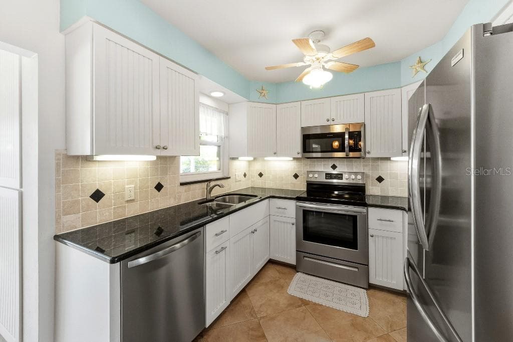 529 67TH STREET photo 6