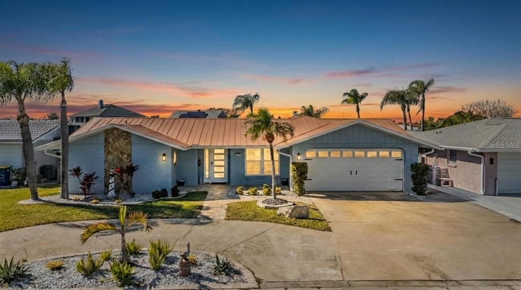 5001 MARLIN DRIVE 2