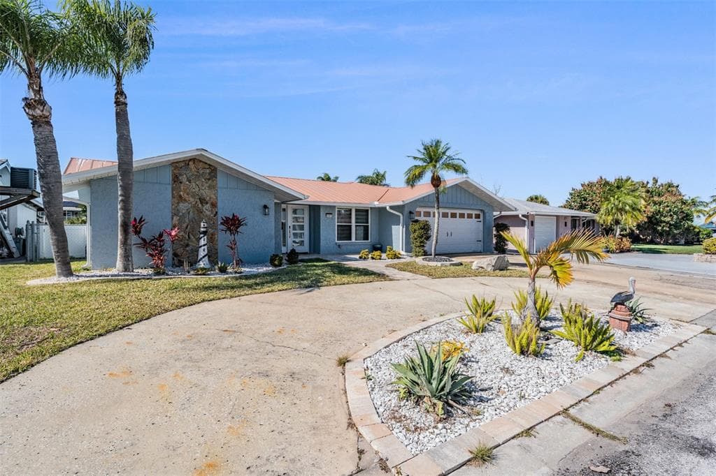 5001 MARLIN DRIVE 3