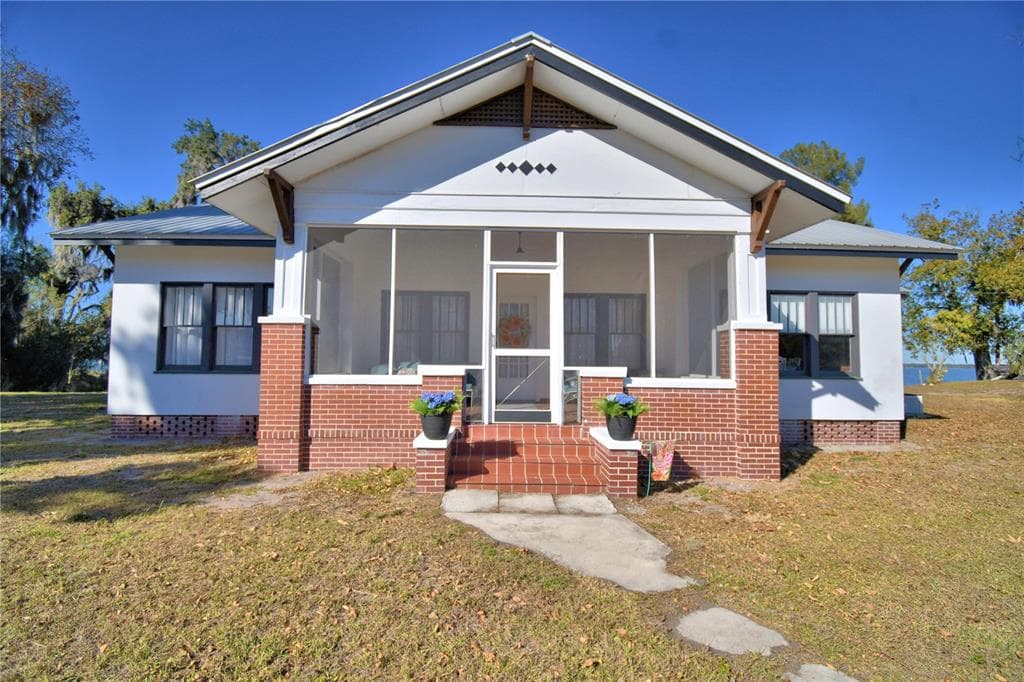 1173 S LAKE REEDY BOULEVARD 5