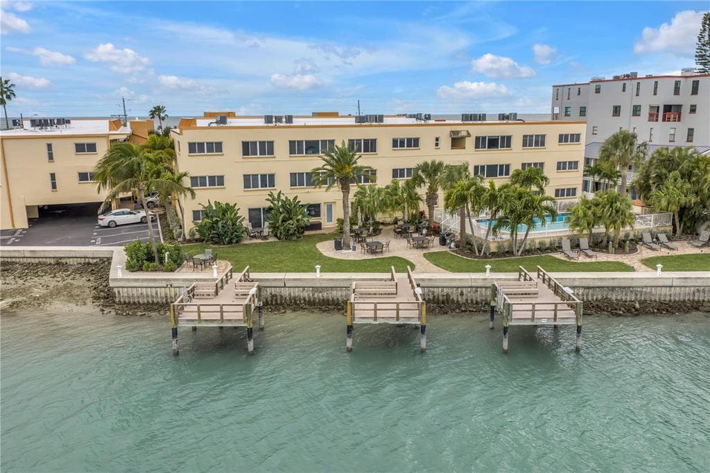 10265 GULF BOULEVARD B315 photo 1