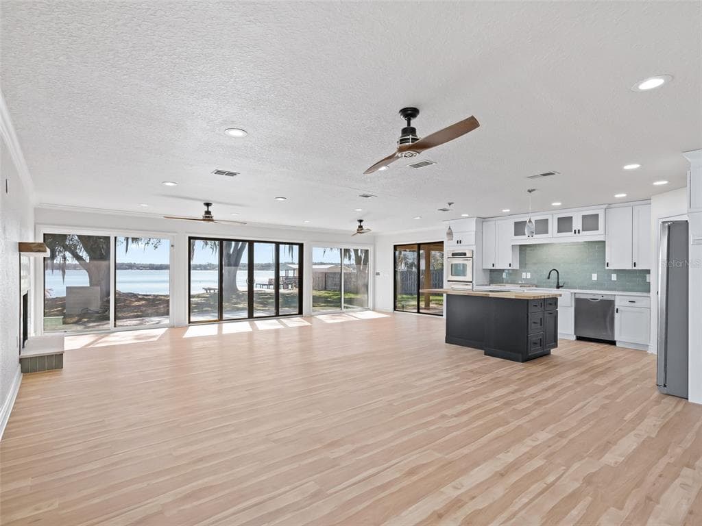 10916 SE TIMUCUAN ROAD photo 8