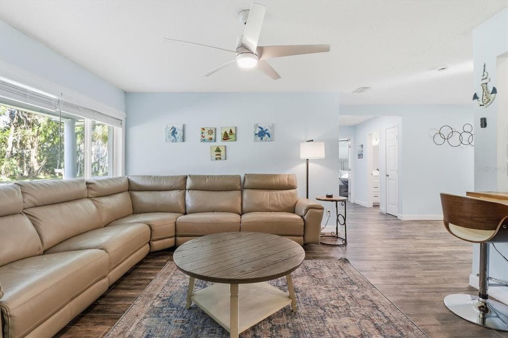 3619 N SUWANNEE POINT photo 8
