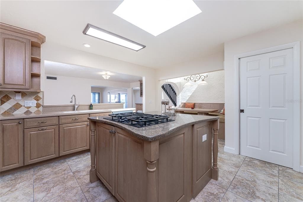 25188 MARION AVENUE 21 photo 13