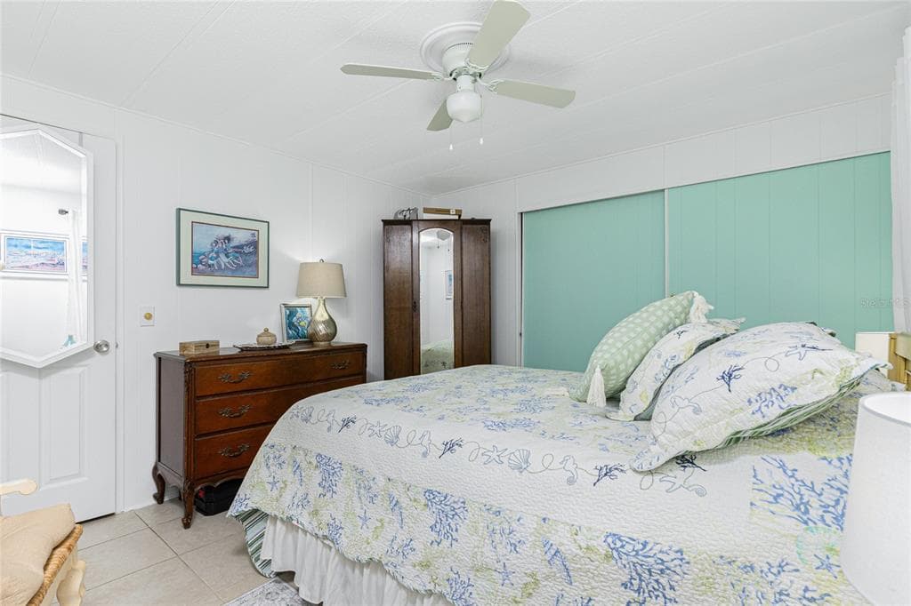 1300 SANDERLING DRIVE photo 22