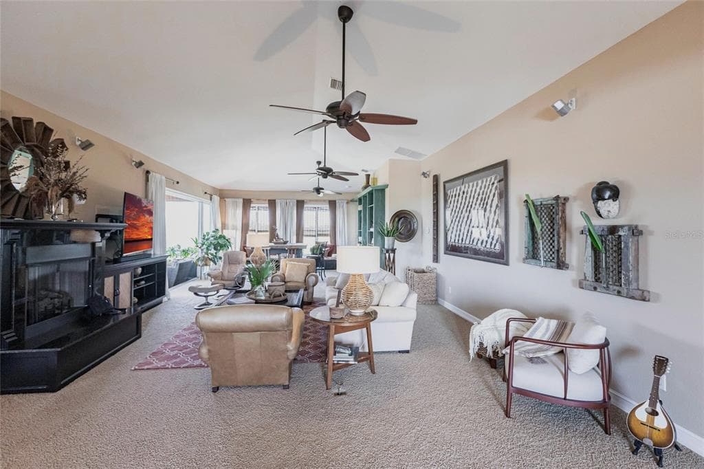3712 BALBOA COURT photo 8