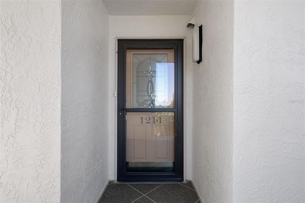 4550 BAY BOULEVARD 1211 photo 4