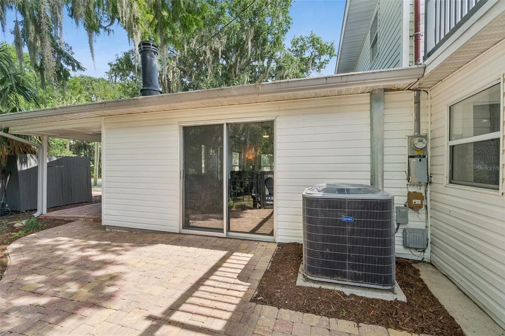 7247 TREASURE ISLAND ROAD photo 25