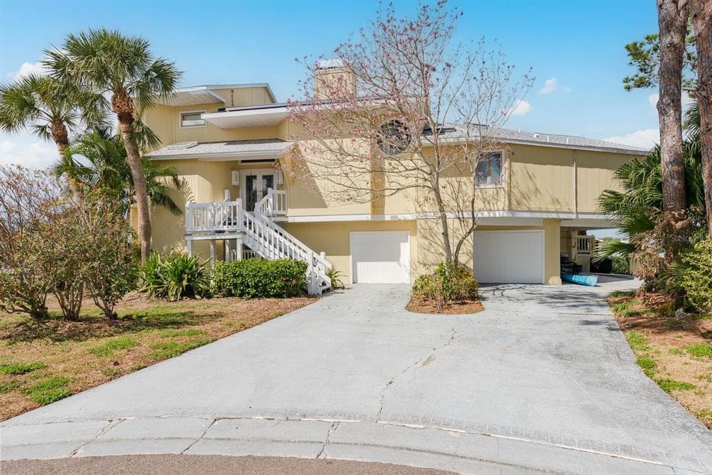 600 SOUNDVIEW DRIVE 5