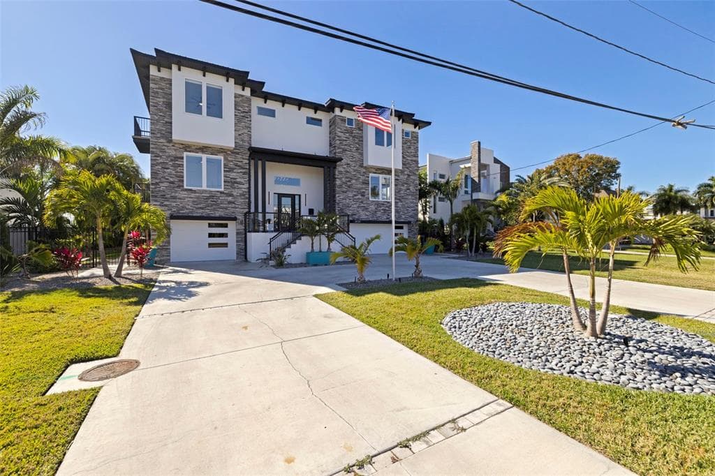 3830 SHORE ACRES BOULEVARD NE 2