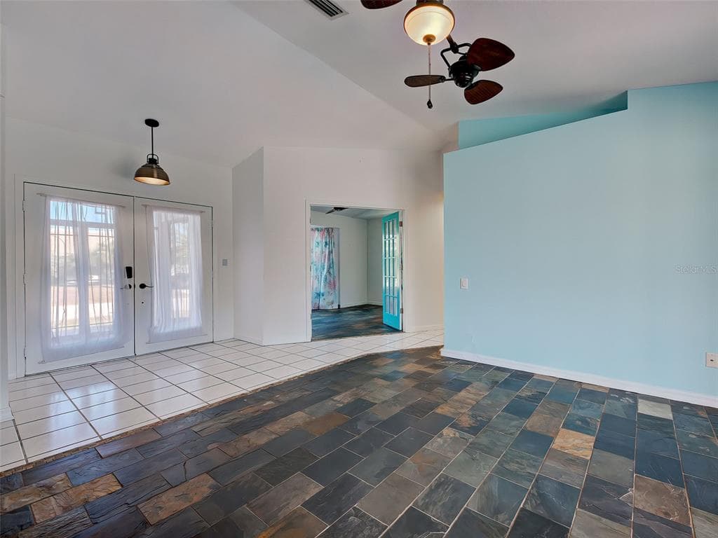 2301 VIA VENETO DRIVE photo 13