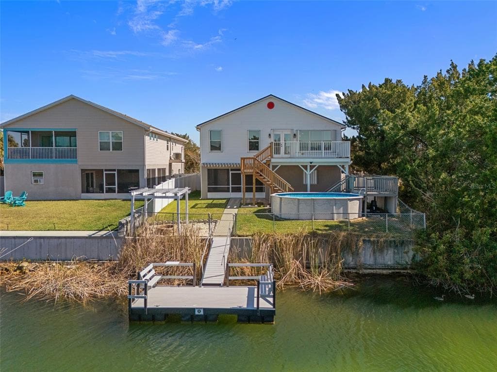 3209 ROSE ARBOR DRIVE 5