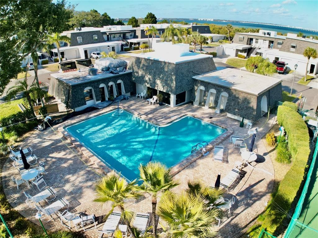 2980 HAINES BAYSHORE ROAD 124 photo 7