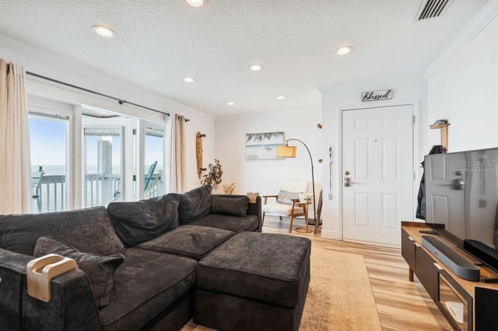 5110 COQUINA KEY DRIVE SE C photo 10