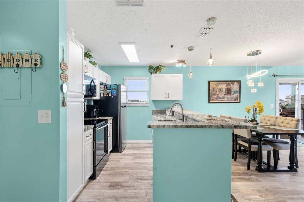 5722 BISCAYNE COURT #308 5