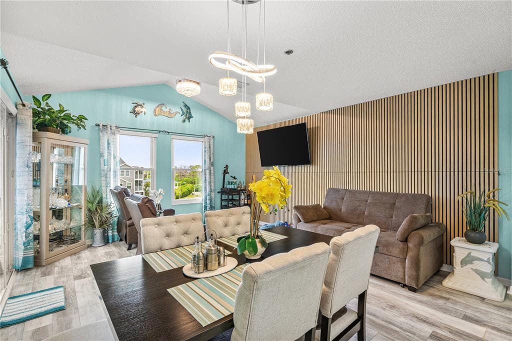 5722 BISCAYNE COURT 308 photo 11