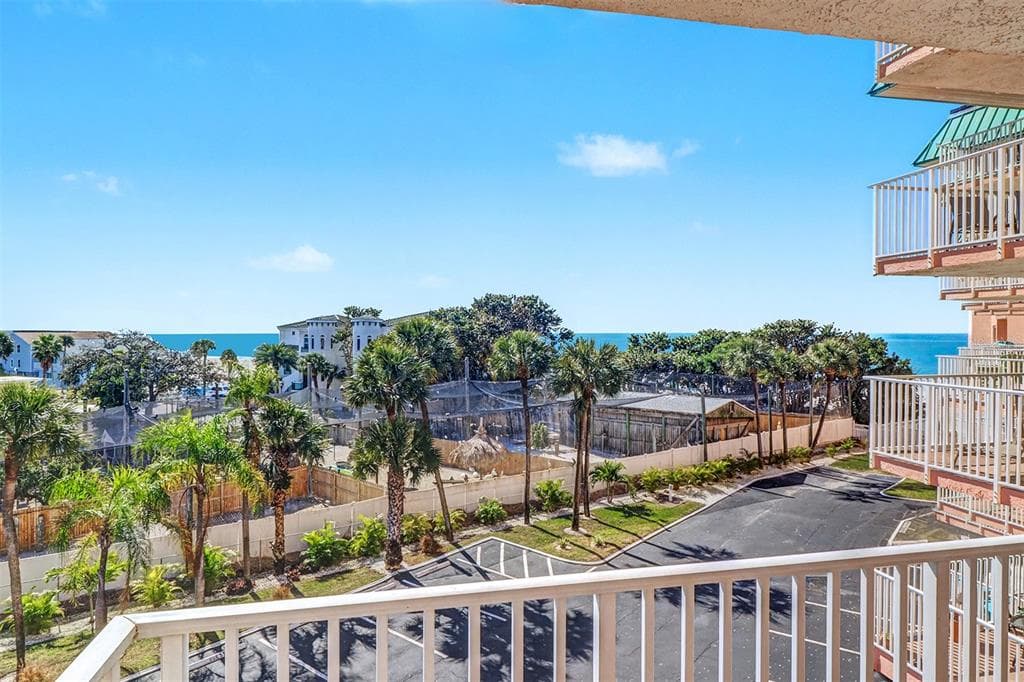 18400 GULF BOULEVARD 1302 photo 25