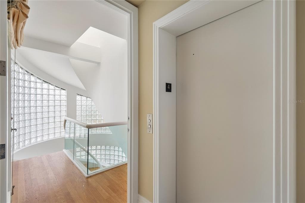 648 BEACH ROAD photo 23
