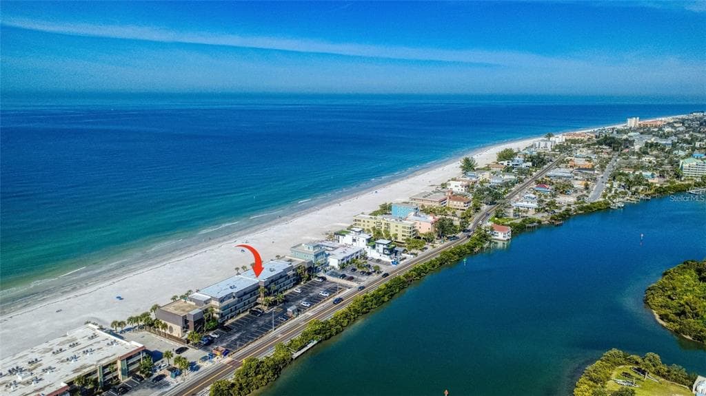 60 GULF BOULEVARD #203 1
