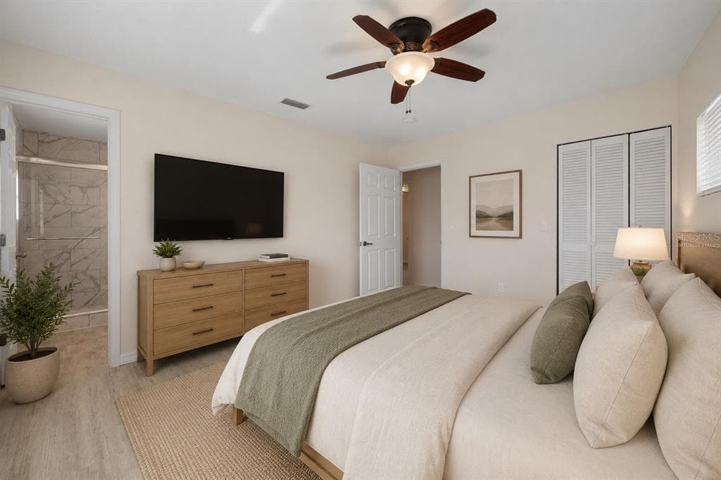910 SPINDLE PALM WAY photo 25