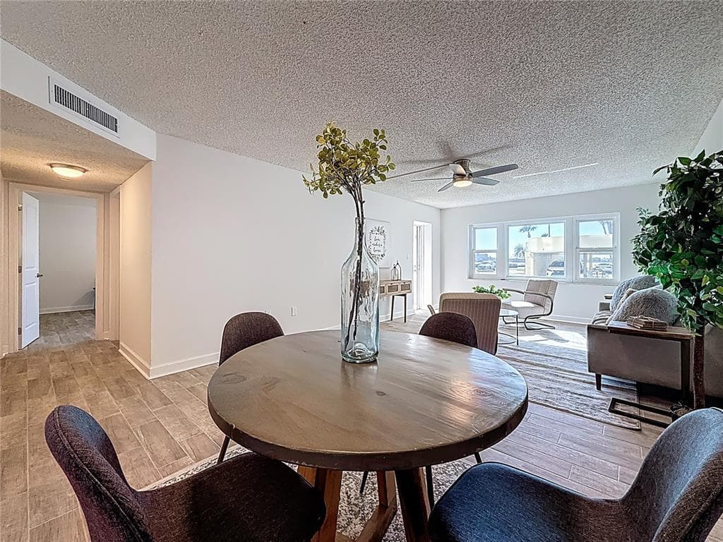 4550 COVE CIRCLE 106 photo 13
