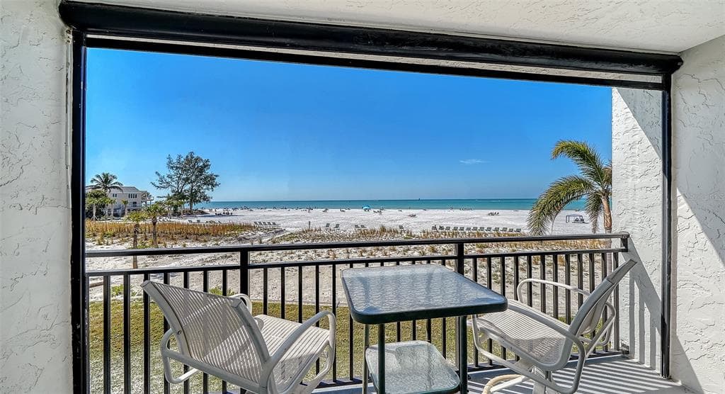 19 WHISPERING SANDS DRIVE 204 photo 14