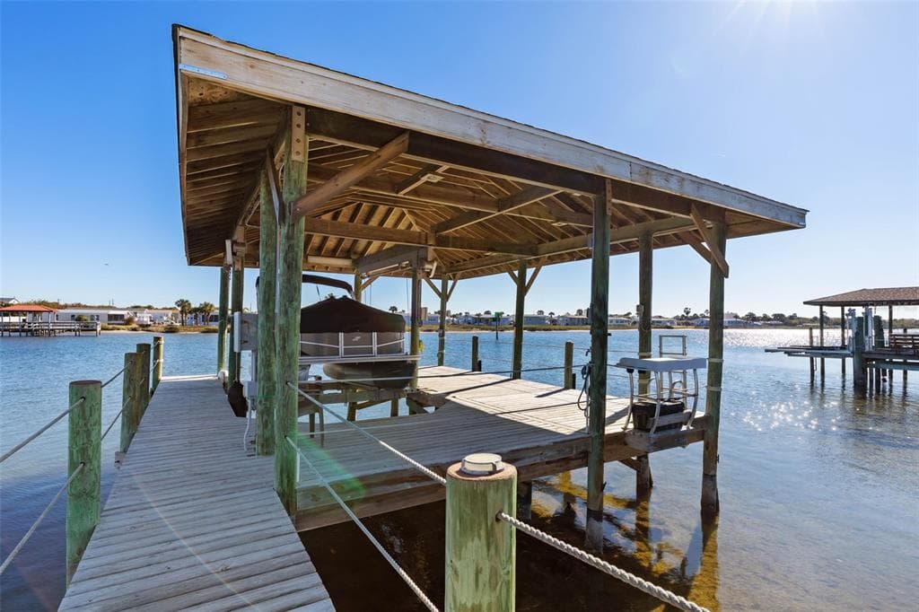 11 S RIVERWALK DRIVE photo 25