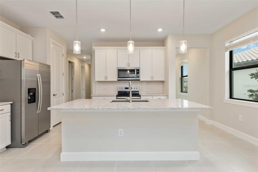 5811 SILVERSIDE PINE COURT photo 12