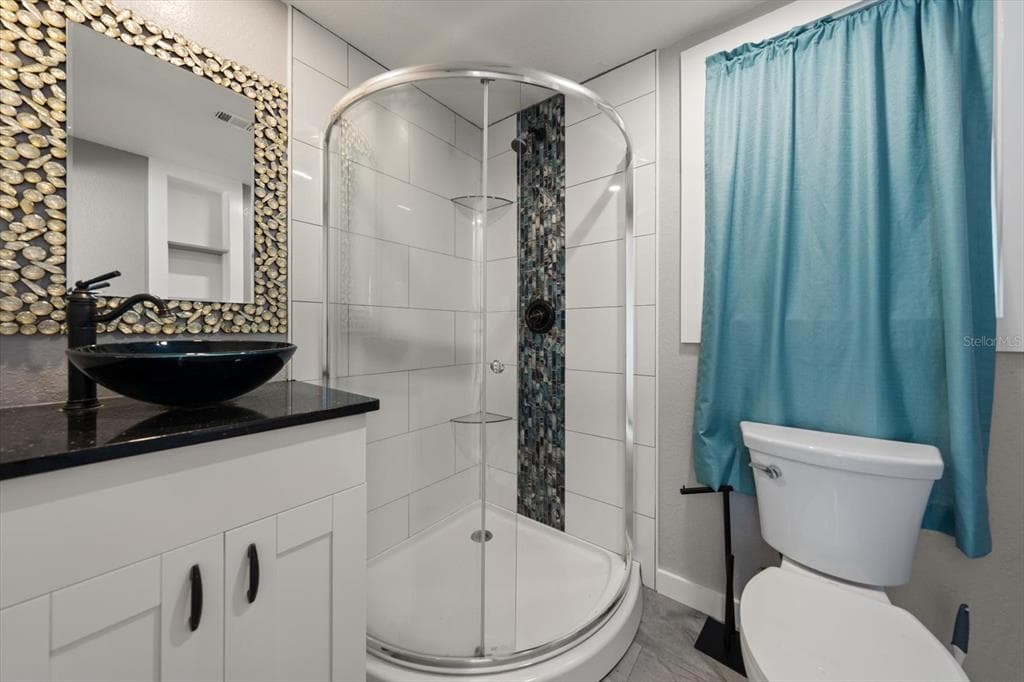 4025 SAIL DRIVE photo 21