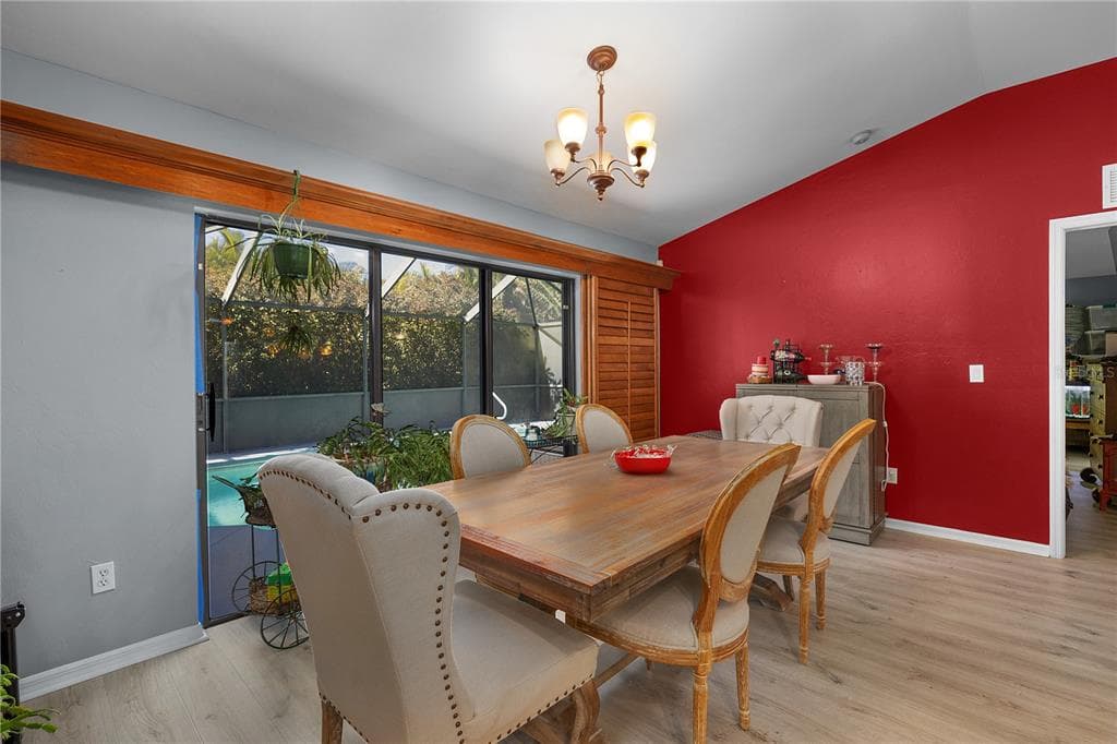 1606 SW 15TH AVENUE photo 9