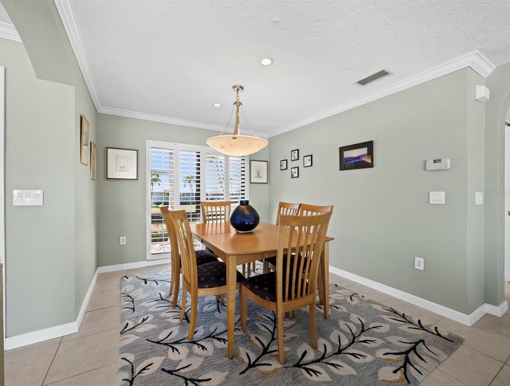 5970 EMERALD HARBOR DRIVE photo 21