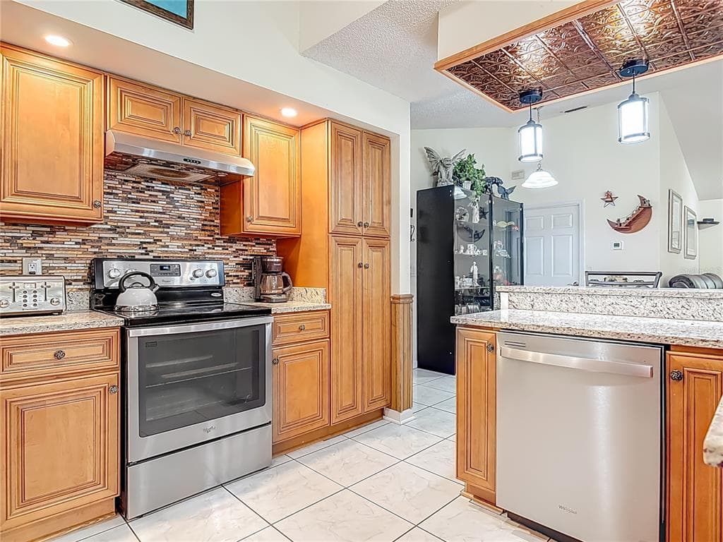 1415 STONE TRAIL photo 6