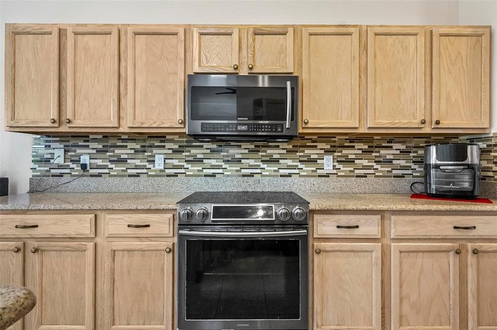 19 RAINTREE CIRCLE photo 19