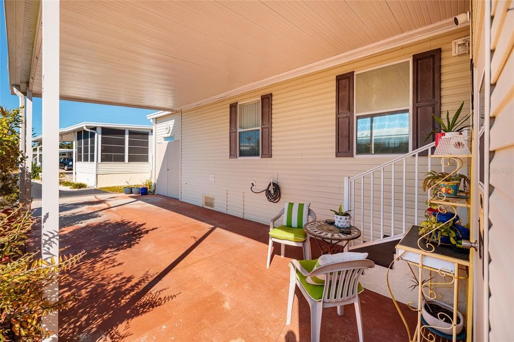 134 AMERICANA COURT NE 216 photo 23