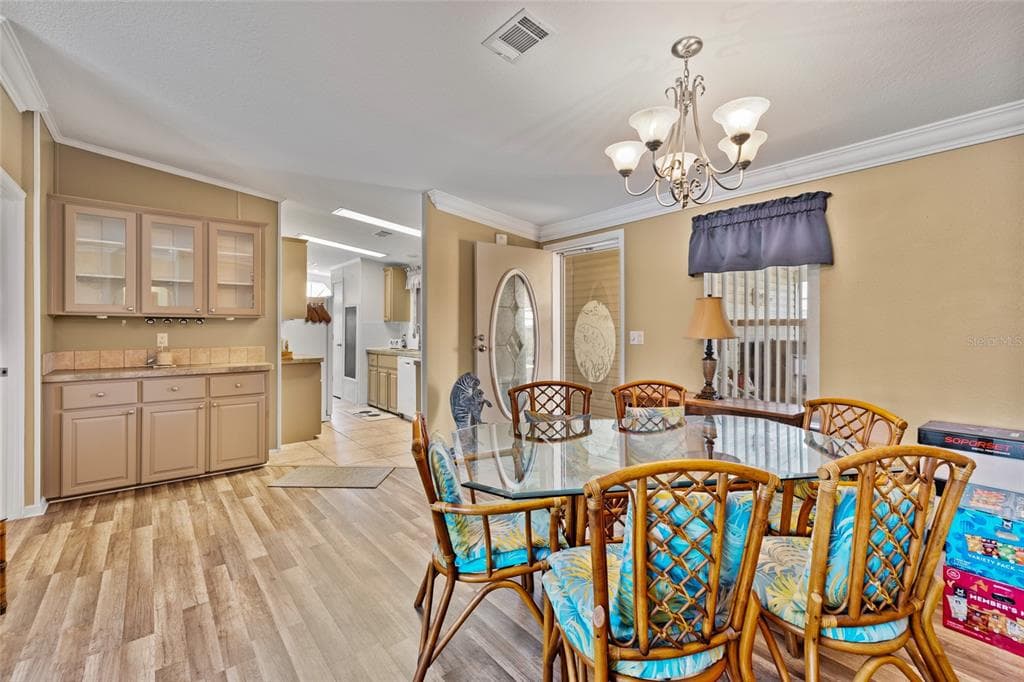 134 AMERICANA COURT NE 216 photo 8