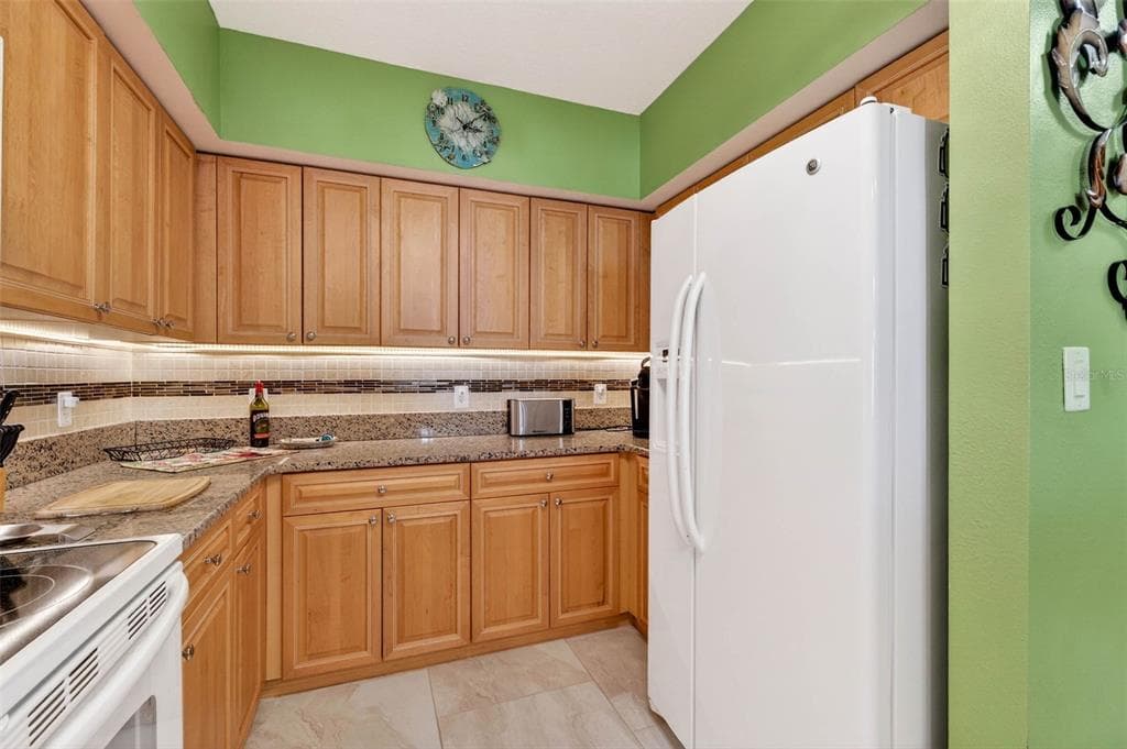 4516 SEAGULL DRIVE 719 photo 13