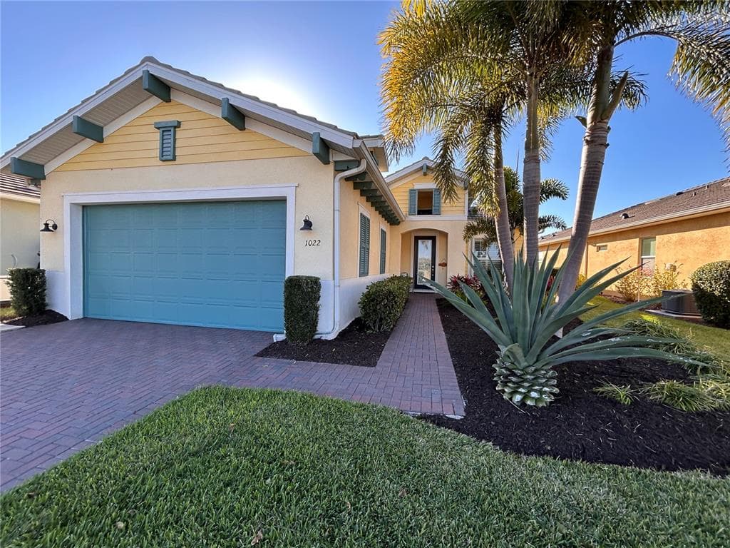 1022 OVERLOOK COURT 3