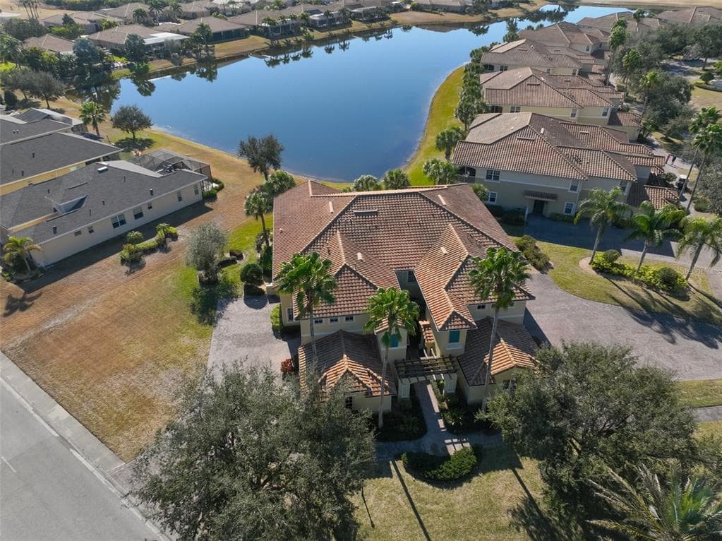 2207 S PEBBLE BEACH BOULEVARD photo 3