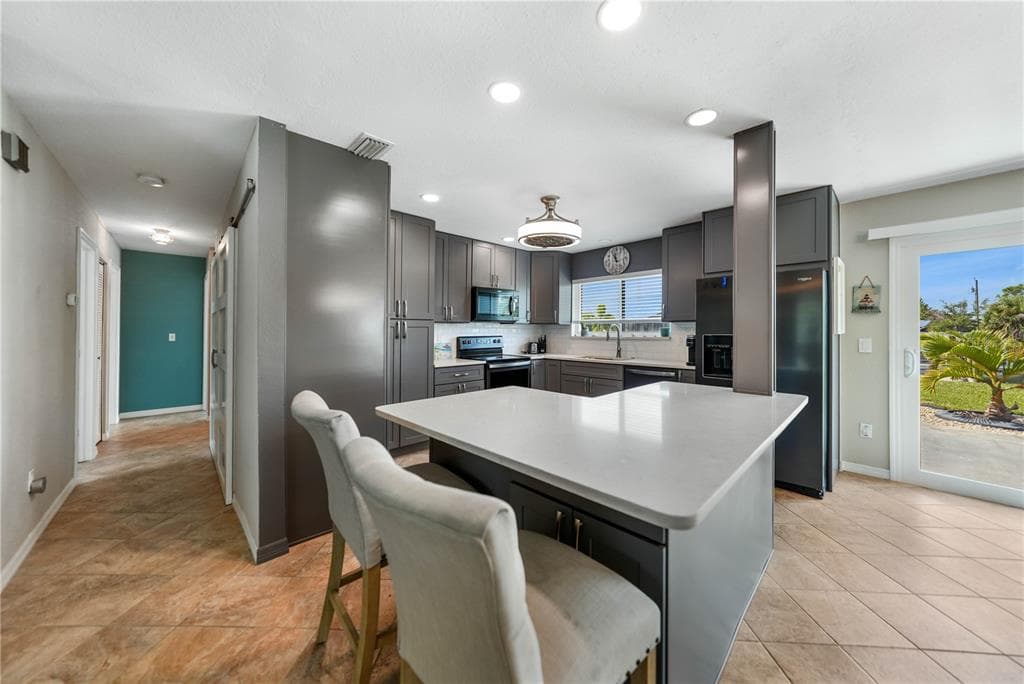 15460 ALSACE CIRCLE photo 16