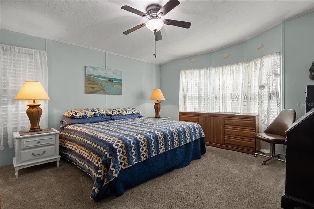 6825 S LAKE HENRY DRIVE NE photo 20