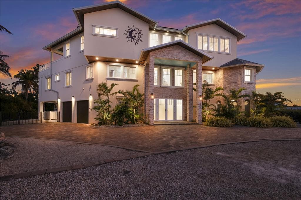 313 HAMMOCK CIRCLE 3