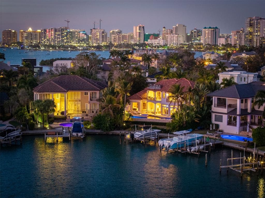 1394 HARBOR DRIVE 3