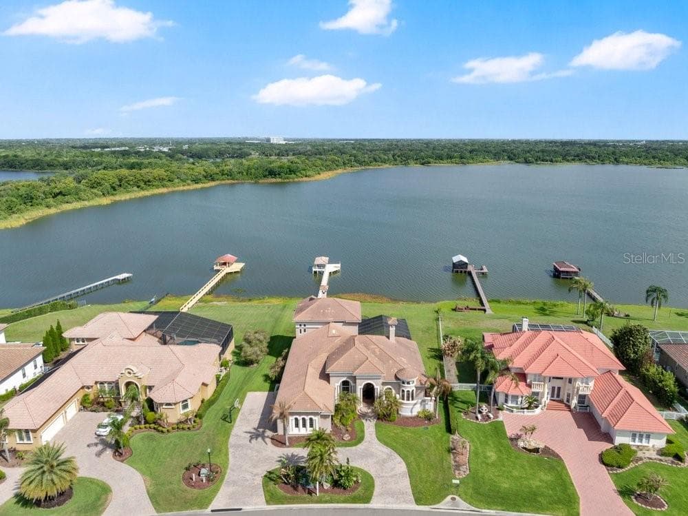 3040 HIGHLANDS BY THE LAKE WAY 3