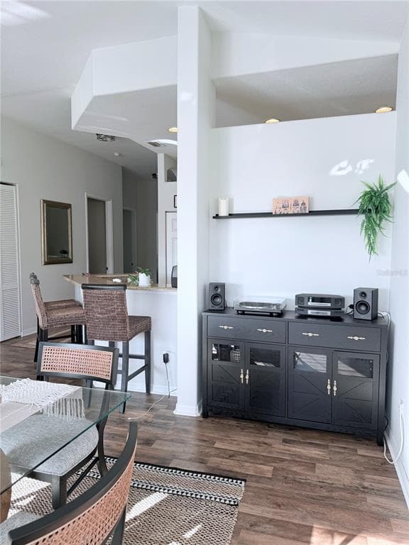 1708 TRIANO CIRCLE 1708 photo 18